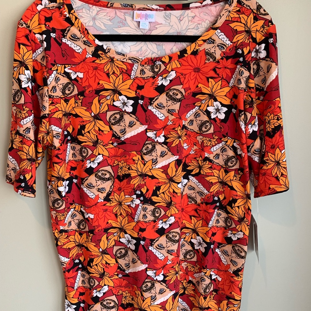 NWT LuLaRoe Christmas Gigi top - leggings material